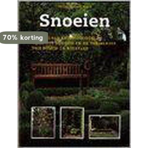 Snoeien 9789062487950 K.T. Noordhuis, Boeken, Hobby en Vrije tijd, Zo goed als nieuw, Verzenden