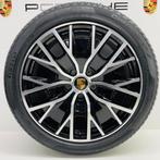 Porsche Taycan Cross Turismo  20 Turbo S Aero met banden, Ophalen, Gebruikt, 285 mm, Banden en Velgen