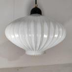 Plafondlamp - Opaline glas - Opaline Art Deco lamp, Antiek en Kunst