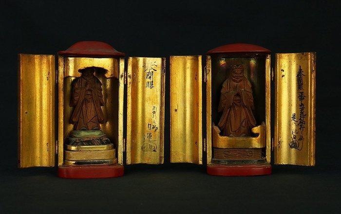 Butsudan - Hout - 1910-1920, 1900-1910, 1920-1930 - Twee, Antiek en Kunst, Antiek | Overige Antiek