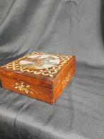 Sieradendoos - Hout, parelmoer, Antiek en Kunst