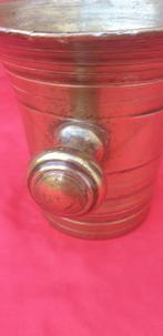 Vijzel en stamper (2) - Ouder grote messing vijzel, 18e, Antiek en Kunst