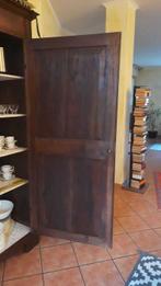 Hoog dressoir - Walnoot - Walnoothouten voorraadkast