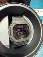Casio - G-SHOCK x STRANGER THINGS - Special Edition - Zonder, Bijoux, Sacs & Beauté, Montres | Hommes