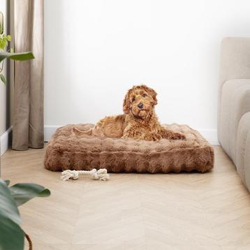 Pom Pom Fur hondenkussen - 100 x 70 x 14 cm beschikbaar voor biedingen