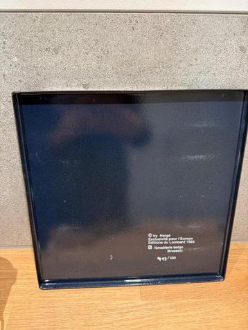 Tintin - Plaque émaillée Tintin - l’alunissage de la fusée beschikbaar voor biedingen