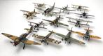 Modelvliegtuig - 13 modelgevechtsvliegtuigen uit, Collections, Aviation