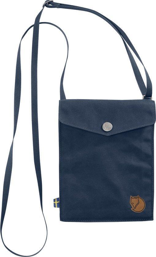 Fjallraven Pocket Schoudertas - Navy (Tassen & Reisbagage), Handtassen en Accessoires, Tassen | Schoudertassen, Nieuw, Verzenden