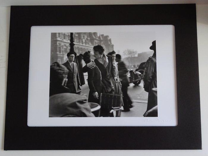 Robert Doisneau (1912–1994) - Il bacio dellHotel de Ville,, Antiquités & Art, Art | Objets design