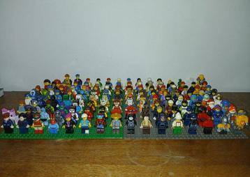 Lego - 128 Minifigures