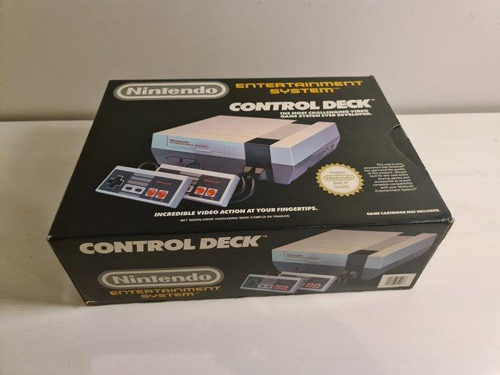 Nintendo - NES 8-Bit Control Deck (HOL version) - new,, Games en Spelcomputers, Spelcomputers | Overige Accessoires