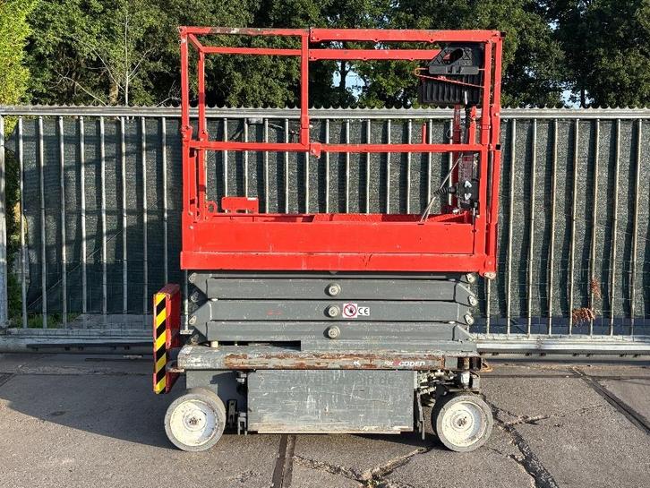 SkyJack SJ 3219 8m schaarlift schaarhoogwerker skyjack, Zakelijke goederen, Machines en Bouw | Liften, Steigers en Ladders, Ophalen