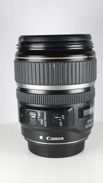 Canon EFS 17-85mm Objectif à focale variable