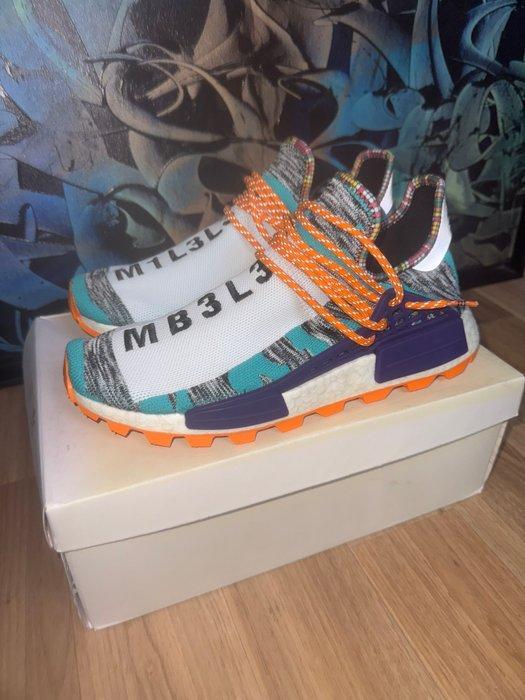 Adidas X Pharrell Williams - Sneakers - Maat: EU 44 - Nieuw, Kleding | Heren, Schoenen