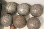boules de pétanque anciennes