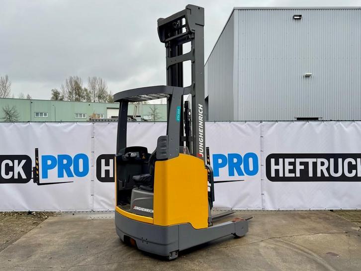 Jungheinrich ETV214-872DZ (2018) uit full service MET VIDEO, Zakelijke goederen, Machines en Bouw | Heftrucks en Intern transport