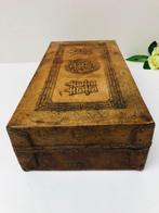 Kist - Hout, Leder, Koper - China - Chulalongkorn: Rama V, Antiek en Kunst