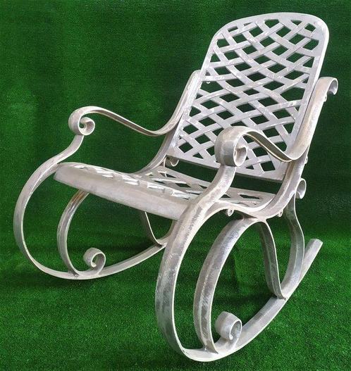 Schommelstoel (10) - Aluminium, Antiek en Kunst, Curiosa en Brocante