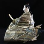 Set van een keizer- en keizerin-Hina-poppen. - Zijde -