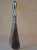 Cuillère - Chausse-pied ancien avec une poignée en argent