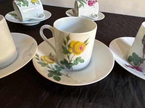 Ancienne Fabrique Royale Limoges, Limoges - Kop en schotel -, Antiek en Kunst, Curiosa en Brocante
