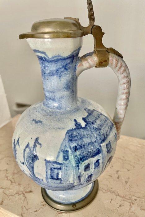 Cruche - Céramique, Étain - Art de Delfter - Gravure : Chien, Antiek en Kunst, Antiek | Glaswerk en Kristal