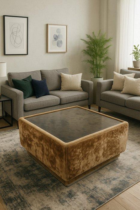 Centre de table - Table basse en velours et plateau en verre, Antiek en Kunst, Kunst | Designobjecten