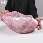 Monolithische natuurlijke rozenkwartsbadkuip – sculpturaal, Verzamelen