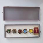 Large Lot of 55 Original Soviet Olympic Pins – XXII Summer, Verzamelen, Nieuw