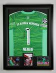 Bayern München Ingelijst shirt: Gesigneerd door Manuel Neuer