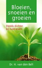 Bloeien, snoeien en groeien 9789088970023 H. van den Belt, Boeken, Verzenden, Gelezen, H. van den Belt