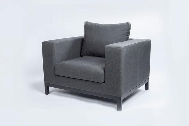 Flow. Square loungechair sooty |   Sunbrella | SALE, Tuin en Terras, Tuinsets en Loungesets