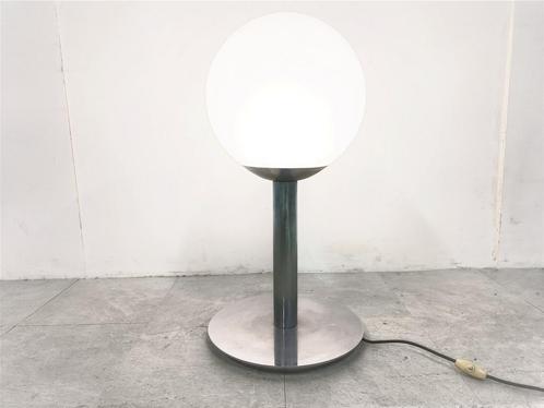 Italiaanse tafellamp van glas en chroom, jaren 60, Huis en Inrichting, Lampen | Tafellampen