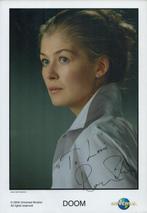 Doom: Rosamund Pike as Dr. Samantha Grimm - Signed Photo, Collections