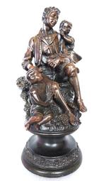 Beeldje, Twee klassieke beelden van Man en vrouw met putti,s, Antiek en Kunst