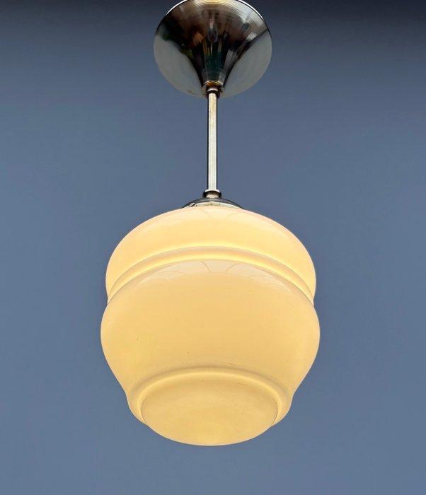 Plafondlamp - Opaline glas - Vintage hanglamp van messing, Antiek en Kunst, Kunst | Designobjecten