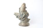 Superbe sculpture en bronze intitulée Carpe grimpante par