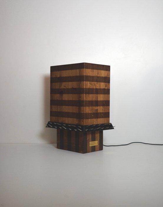 Studio Greca - Lampe de table - Ettore TL - Bois, Métal,, Antiek en Kunst, Kunst | Designobjecten