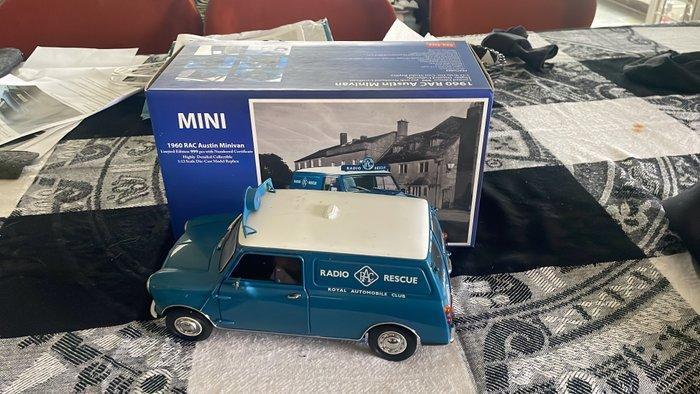 ミニカー SUN STAR 1/12 1960 RAC AUSTIN MINI VAN 1/12 1960 Morris Minivan RAC Austin (Blue) Diecast Car Model