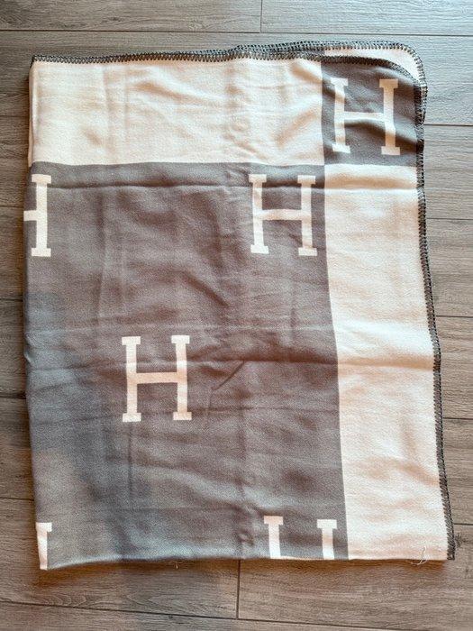 Hermès - Plaid - 135 cm - 170 cm, Antiquités & Art, Tapis & Textile