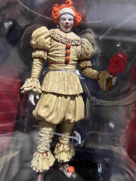 IT - Pennywise - McFarlane Toys, Verzamelen, Film en Tv
