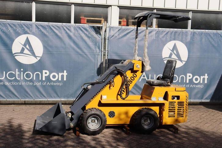 Veiling: Skidsteer MP-S800 Benzine 15pk Nieuw, Zakelijke goederen, Machines en Bouw | Kranen en Graafmachines, Ophalen