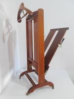 Fratelli Reguitti - Dressboy - hard hout, Antiek en Kunst