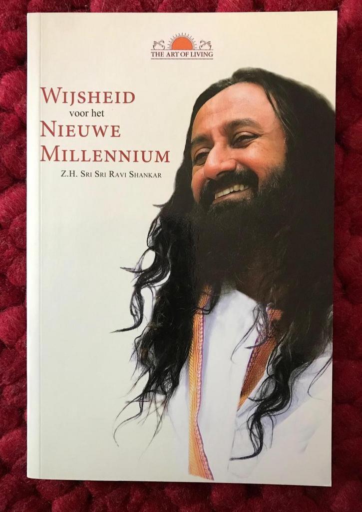 Wijsheid voor het nieuwe millennium 9789077840023, Boeken, Esoterie en Spiritualiteit, Zo goed als nieuw, Verzenden