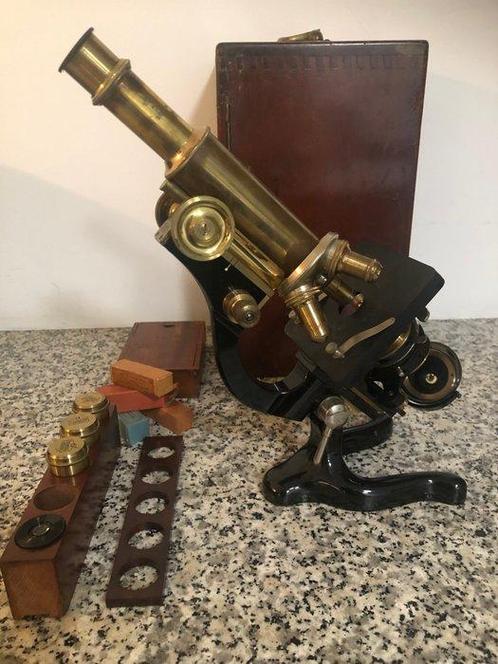 Monocular compound microscope - No 16517 - 1910-1920 -, Verzamelen, Foto-apparatuur en Filmapparatuur