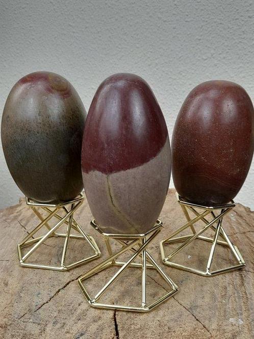 Ces magnifiques pierres Shiva Lingam proviennent de la, Antiek en Kunst, Kunst | Niet-Westerse kunst
