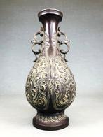 Vase - Bronze, Vase à motifs floraux et arabesques - Vase, Antiquités & Art