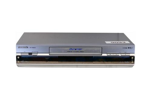Panasonic NV-HS830 | Super VHS ET Recorder (BOXED - NEW), TV, Hi-fi & Vidéo, Lecteurs vidéo, Envoi