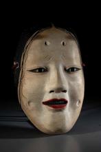 Noh masker - Hout, Een Japans masker met de afbeelding van