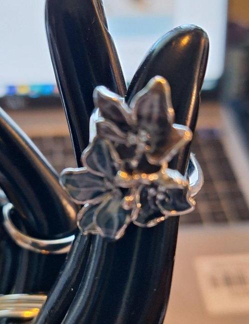 Zonder Minimumprijs - Ring Zilver - blauwe bloem ring, Handtassen en Accessoires, Ringen